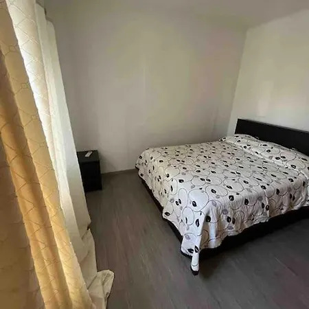 Apartamento Spacious House 3